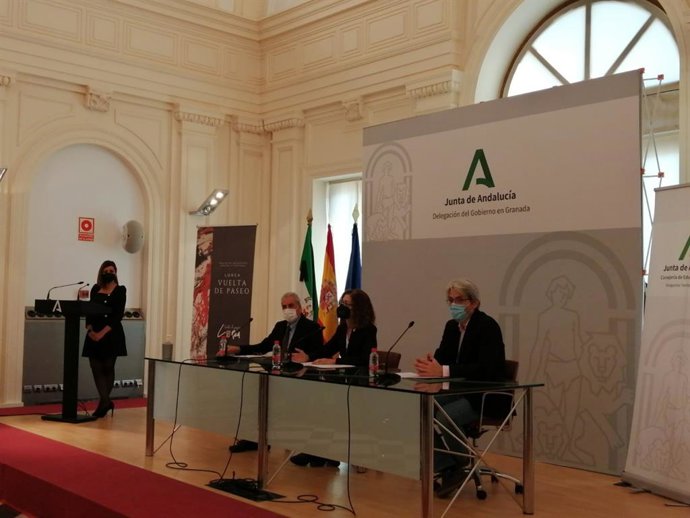 Apertura de la exposición 'Lorca: Poesía y pintura, dos vertientes creativas y una misma sensibilidad'