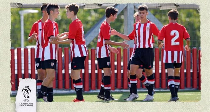 El Athletic Club, mejor club profesional de fútbol base de la temporada 2021-22 para la UEFA