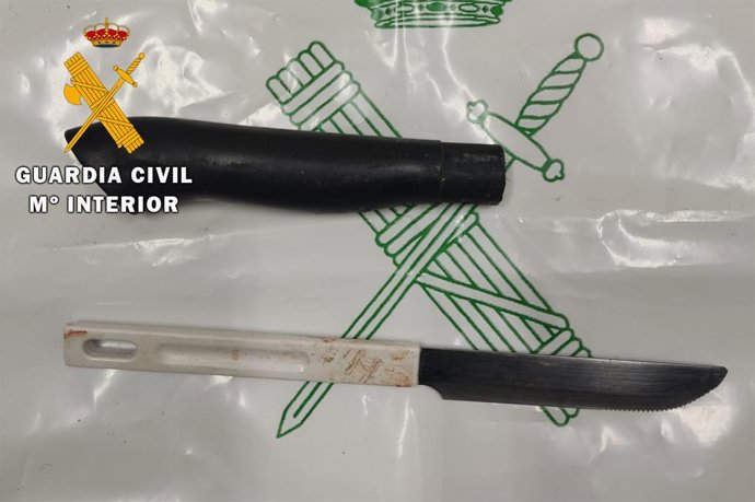 Arma blanca utilizada durante la agresión a un joven en Requejada