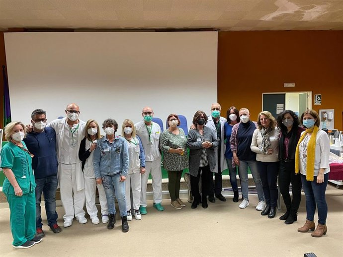 Escuela de Pacientes de Cáncer de Mama que retoma su actividad en el Hospital Clínico Universitario Virgen de la Victoria tras la pandemia de la COVID