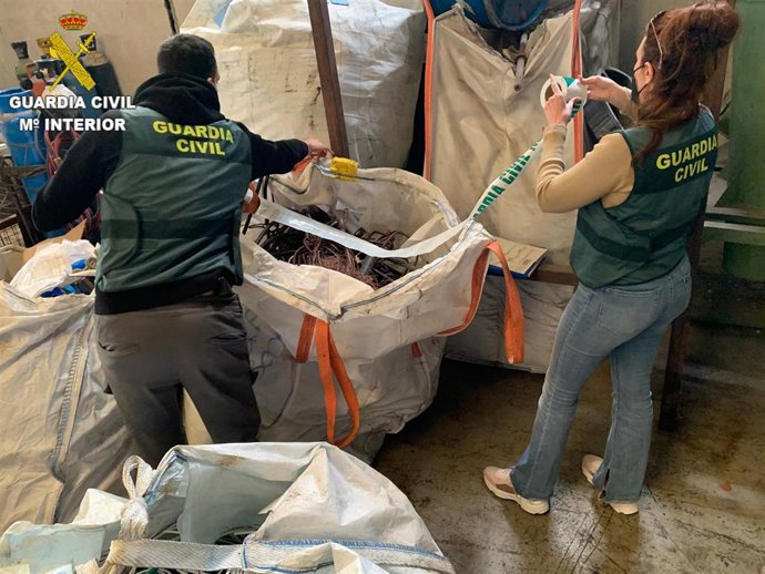 Material intervenido tras el robo