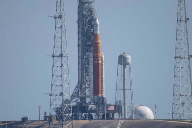 Cohete SLS para la misión Artemis 1