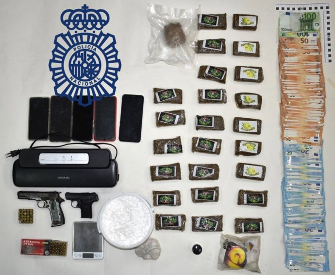 Operación da Policía contra unha rede que traficaba con drogas entre Andalucía e Galicia