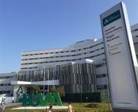 Andalucía suma nueve hospitalizados por Covid desde el viernes hasta 526 y las UCI aumentan en tres hasta 52