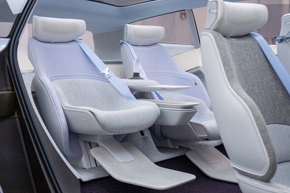 Material de fibras de lino en el interior del Volvo Concept Recharge