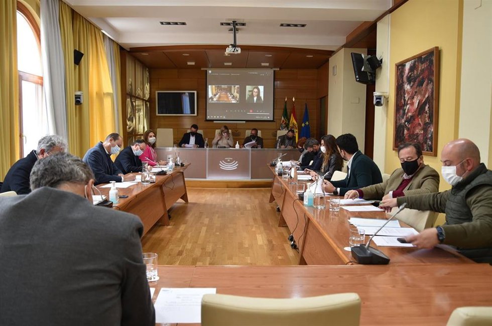Reunión de la Junta de Portavoces para ordenar el Pleno del jueves.
