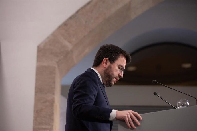 El president de la Generalitat, Pere Aragons comparece tras el Consell Executiu para informar del paquete de medidas aprobado por el Govern para tratar las consecuencias de la guerra en Ucrania, en la Generalitat de Cataluña, a 5 de abril de 2022, en B