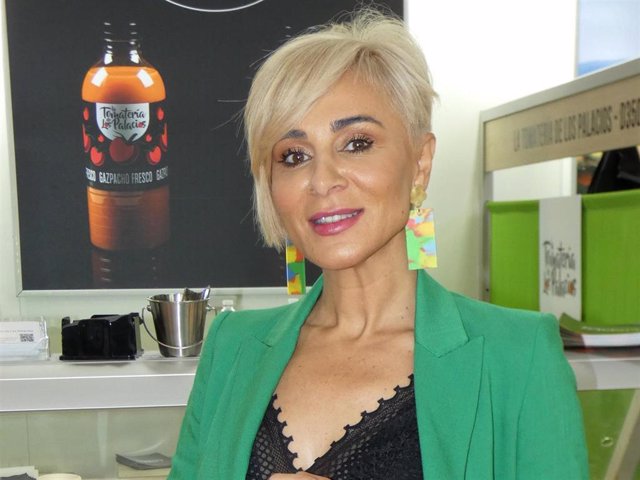 Ana María Aldón presenta la nueva marca de gazpacho de la que es imagen