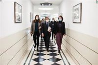 Albares califica las palabras de Zelenski en el Congreso como "emotivas" y de "muchísima dignidad"