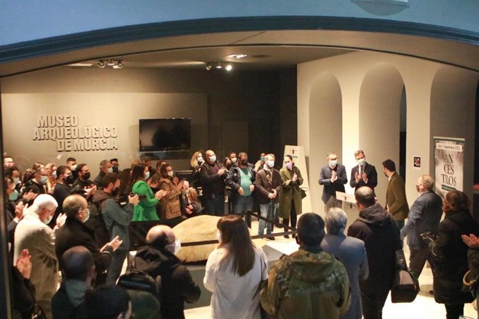 Inauguración de la exposición 'Ancestros. Neandertales en la Región de Murcia'