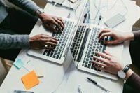 La constitución de nuevas sociedades crece un 40,9% interanual en febrero, según los notarios