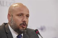 Vox critica la "incertidumbre" de Moreno con la fecha de las elecciones: "Tiene que dejar de jugar y convocar ya"