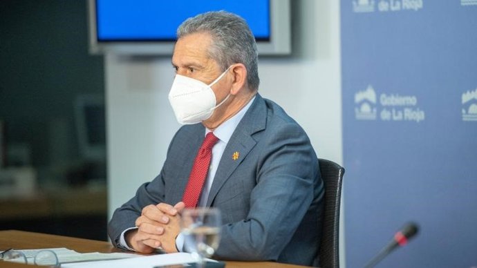 El consejero de Hacienda, Celso González