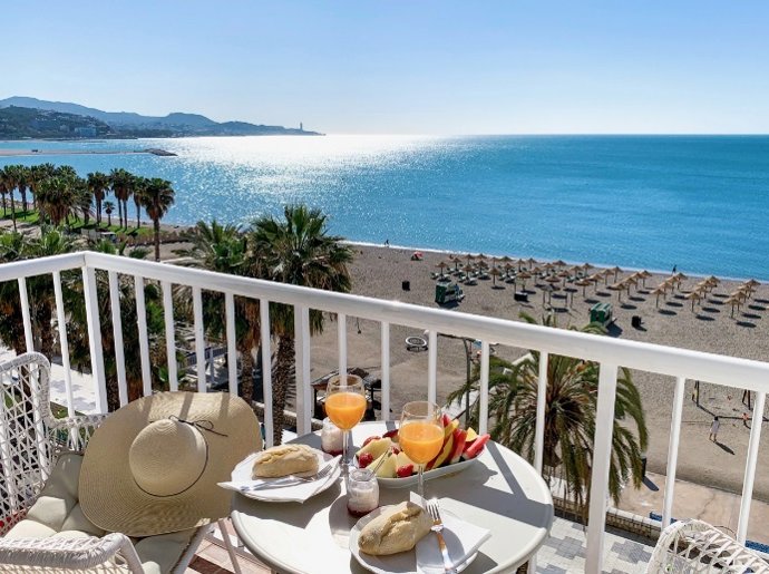 Las viviendas y alojamientos turísticos de Andalucía "rozarán el lleno" en Semana Santa, según AVVA