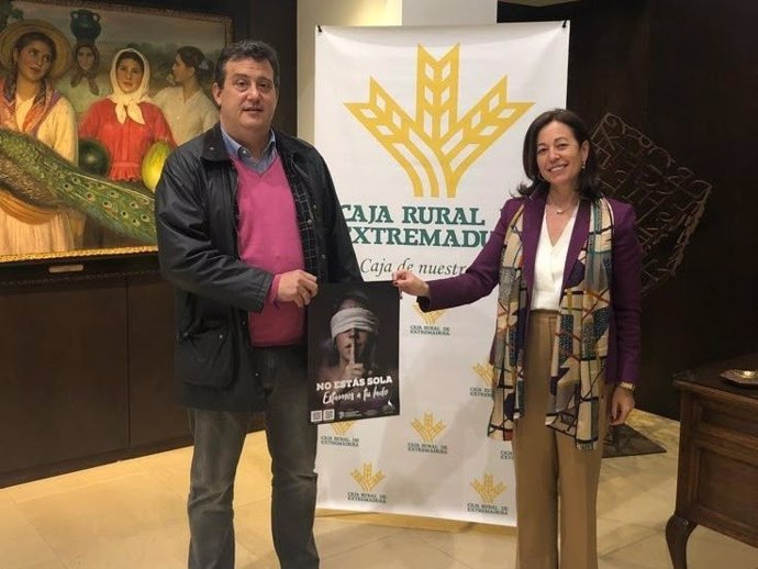 Caja Rural de Extremadura firma un acuerdo con la asociación ALMA