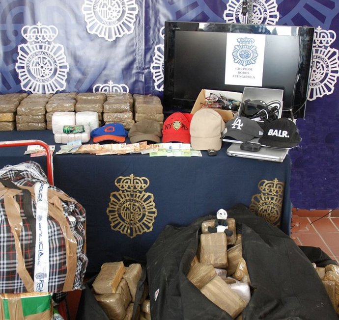 Detenido "el ladrón de la gorra", responsable de 29 robos con fuerza en comercios de Fuengirola