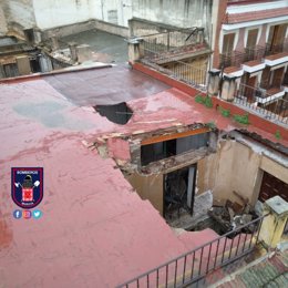 Derrumbe en plaza Hernández Amores