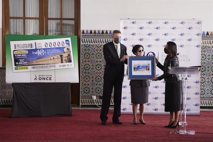 Presentación del cupón de la ONCE por el 40 aniversario del Parlamento de Andalucía 