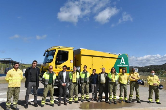 Nuevo vehículo autobomba para Infoca en Cádiz.