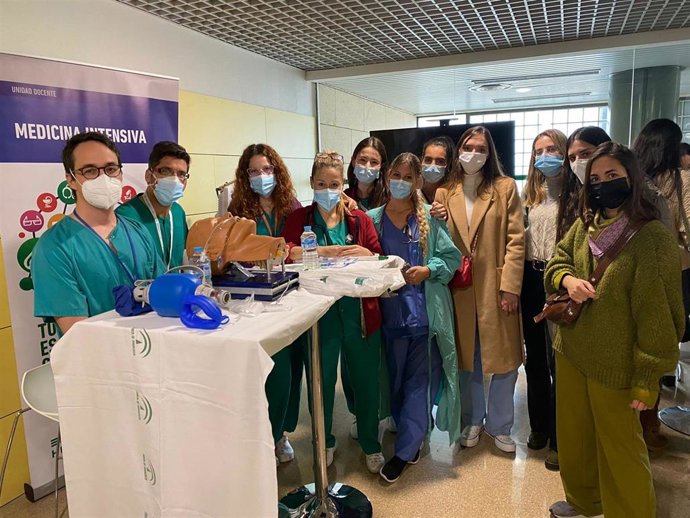 Jornada de Puertas Abiertas para futuros residentes en el Hospital Universitaria Reina Sofía de Córdoba.