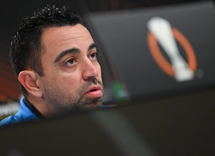06 April 2022, Hessen, Frankfurt/Main: Barcelona head coach Xavi Hernandez speaks during a press conference ahead of Thursday's UEFA Europa League quarter-final first leg soccer match against Eintracht Frankfurt. Photo: Arne Dedert/dpa
