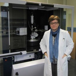 La investigadora de la Universidad de Almería Ana Cámara, coautora del artículo científico sobre la proteína relacionada con el desarrollo de células cancerosas de colon, pancreas y cerebro
