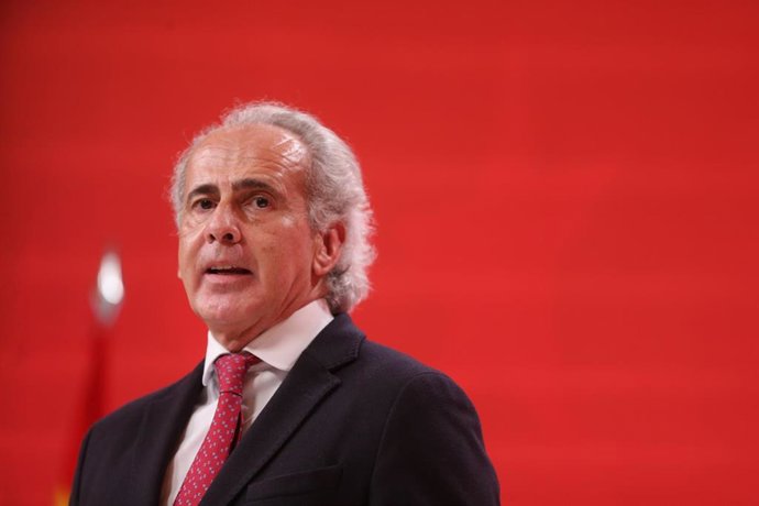 Archivo - El consejero de Sanidad de la Comunidad de Madrid, Enrique Ruiz Escudero, 