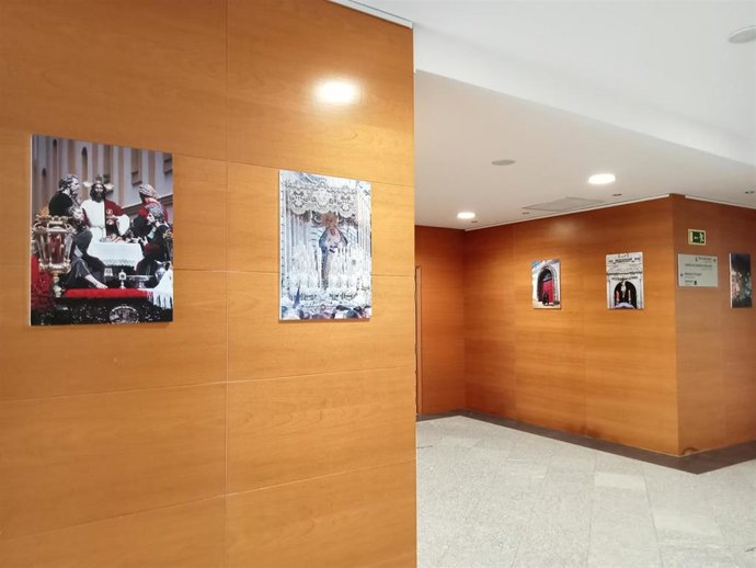 Exposición fotográfica sobre Semana Santa en el Hospital Vithas.