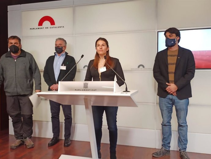 Dani Cornell (CUP), Josep Franch (Tots Som Poble), Ada Gascón (Anima Naturalis) y Lucas Ferro (comuns).