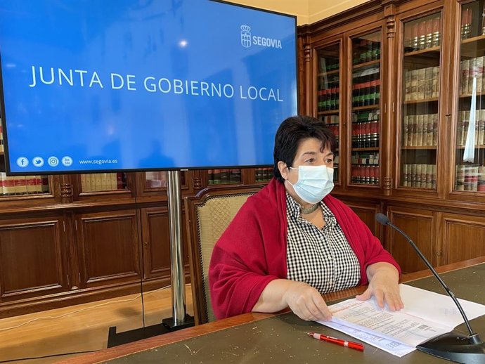 La alcaldesa de Segovia, en rueda de prensa.