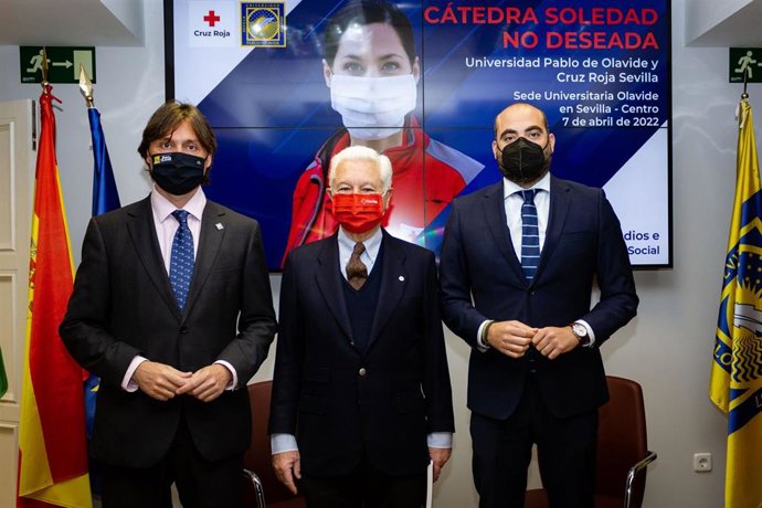Presentación de la Cátedra Cruz Roja Sevilla en Estudios sobre Soledad no Deseada de la Pablo de Olavide y Cruz Roja Sevilla.