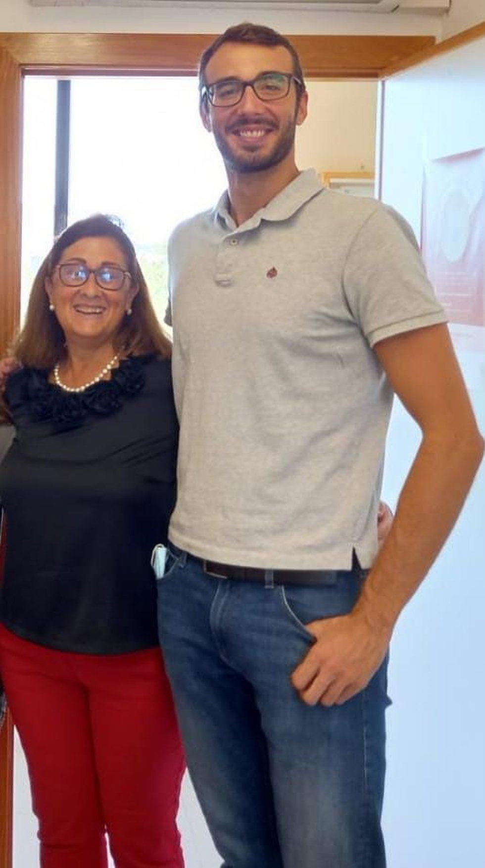 El investigador de la Universidad de Murcia (UMU) Jorge Rivera y la catedrática María José Cubero