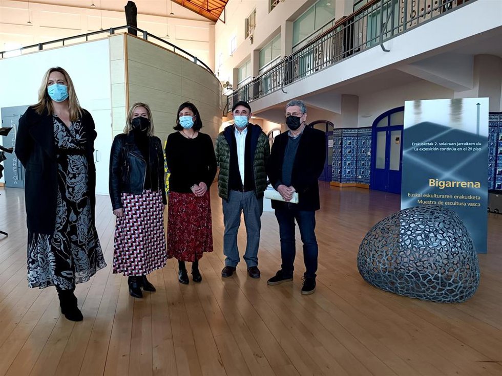 Presentación de la exposición 'Bigarrena' en Barakaldo