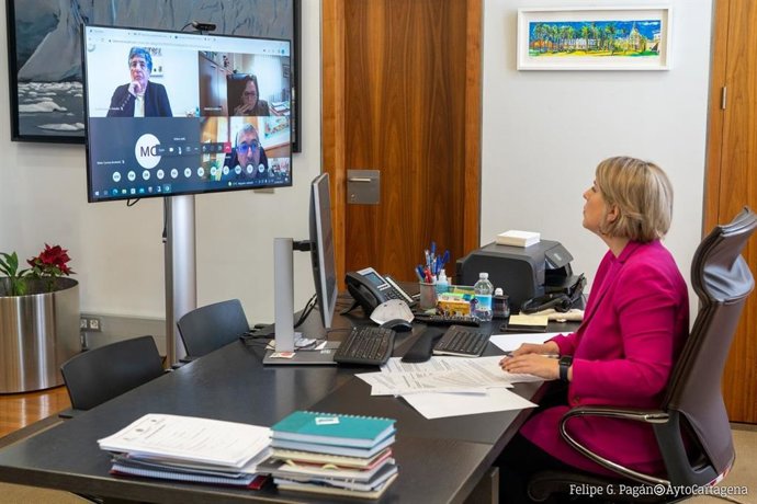 Videoconferencia de la alcaldesa de Cartagena, Noelia Arroyo, con el secretario de Estado de Medio Ambiente, Hugo Morán
