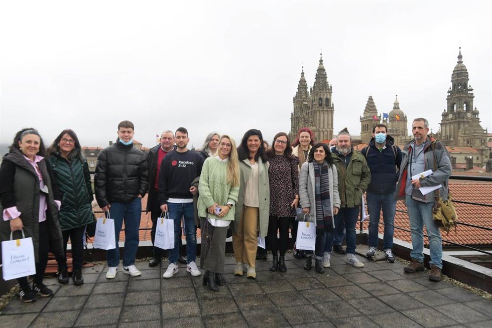 Participantes en la jornada de Correos.