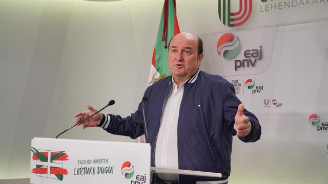 Archivo - El presidente del EBB del PNV, Andoni Ortuzar