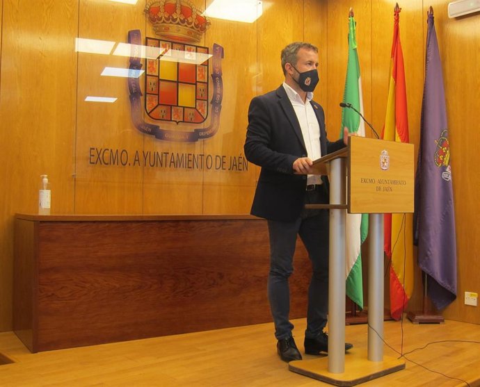 Archivo - El alcalde de Jaén, Julio Millán.