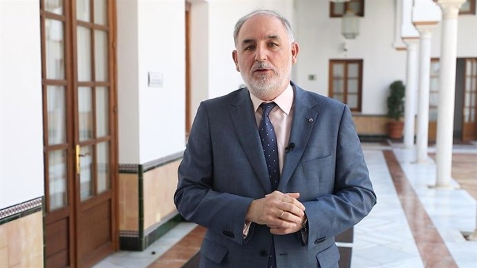 El presidente del grupo parlamentario Vox en Andalucía, Macario Valpuesta.