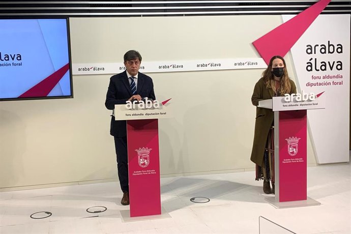 Diputación de Álava adelanta las ayudas al sector del transporte que podrían beneficiar a 1.100 autónomos y empresas