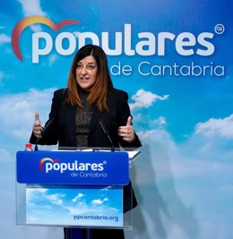 La presidenta del PP de Cantabria, María José Sáenz de Buruaga