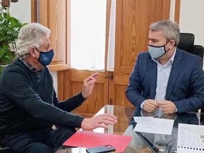 El gerente del Ibisec, Miquel Coll, y el alcalde de Inca, Virgilio Moreno.