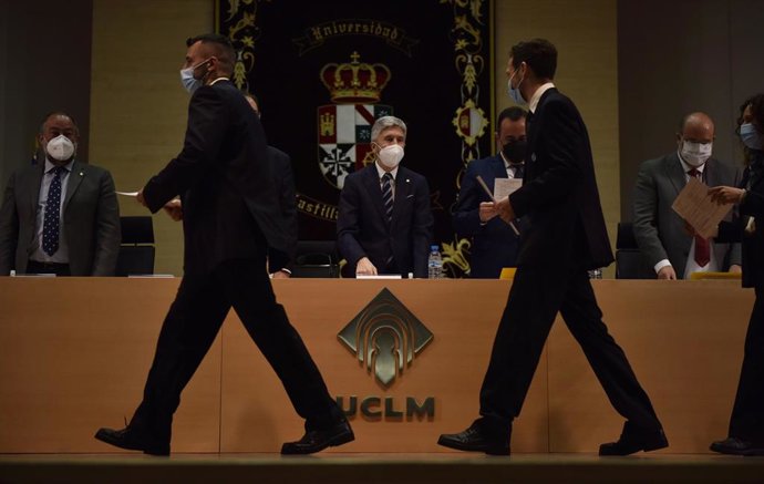 El ministro del Interior, Fernando Grande-Marlaska, en un acto en Cuenca