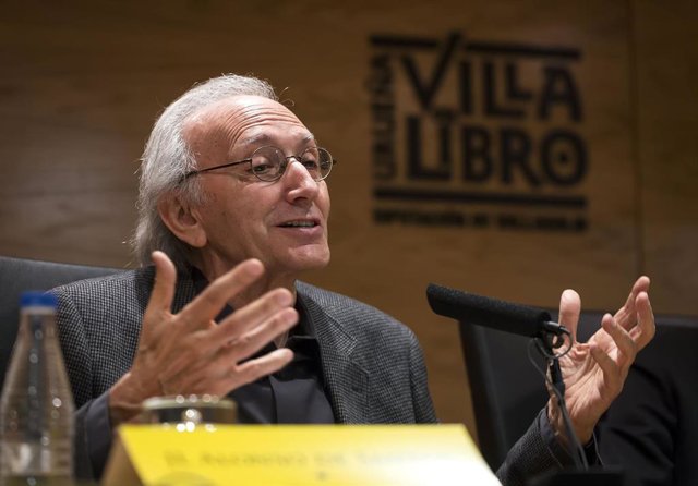 Archivo - José Luis Alonso De Santos Durante Su Participación En 2016 En El Ciclo De Conferencias En La Villa Del Libro De Urueña.