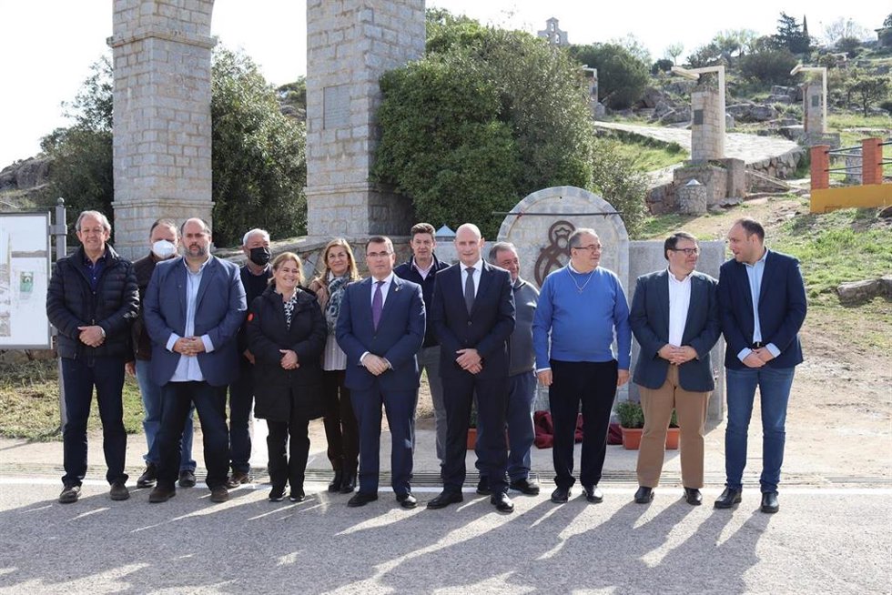 Inauguración del nuevo sistema de abastecimiento de agua.