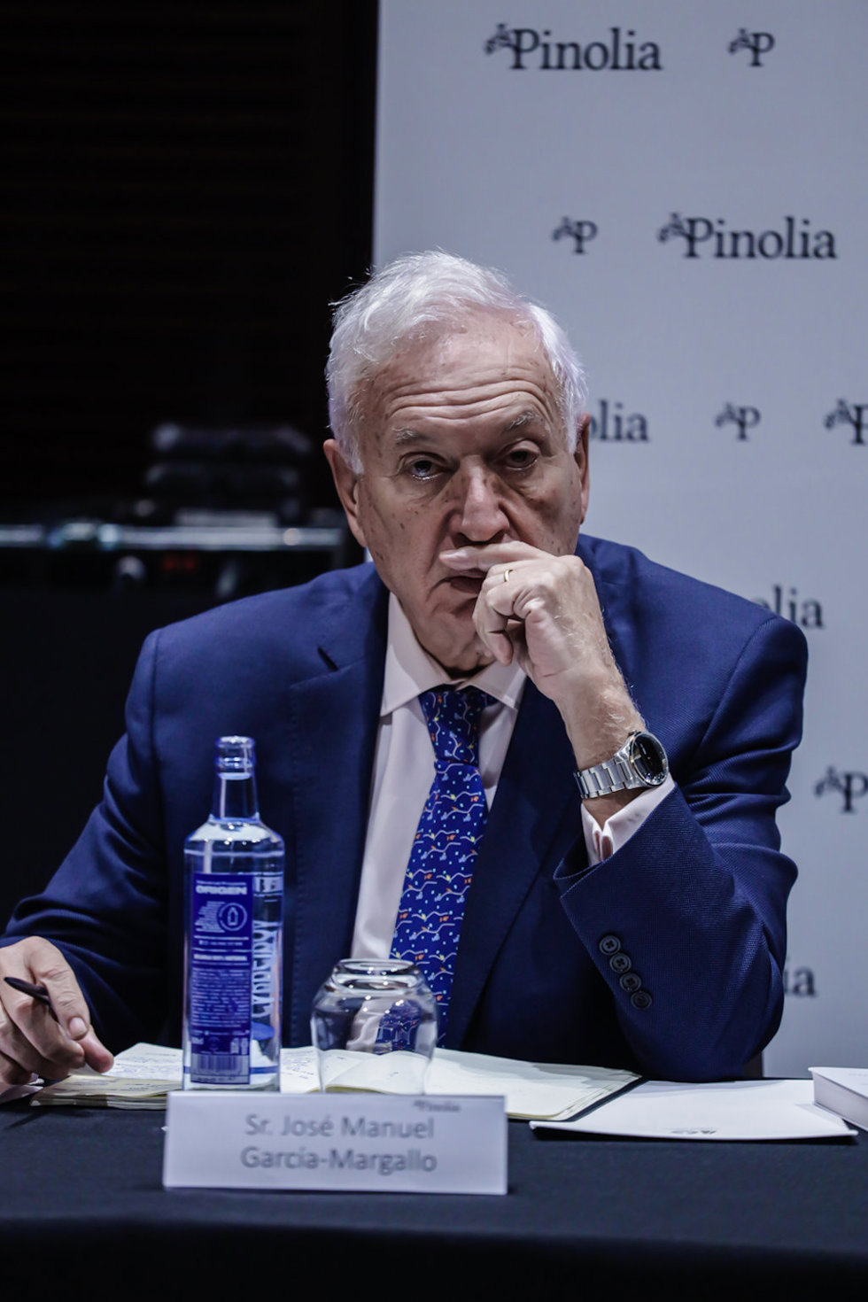 Archivo - El exministro de Asuntos Exteriores y Cooperación, José Manuel García Margallo participa en la presentación del libro 'La huella española en la ruta 66' escrito por Mario Garcés, en Eurostars Tower, a 11 de noviembre de 2021, en Madrid (España