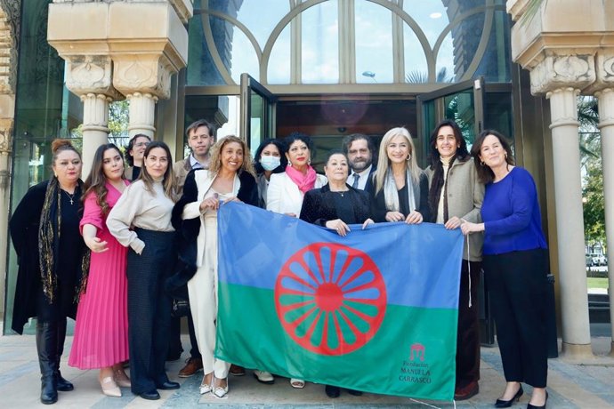 Del Pozo anuncia que la Ley del Flamenco "reconocerá la importante contribución de la comunidad gitana al arte jondo"