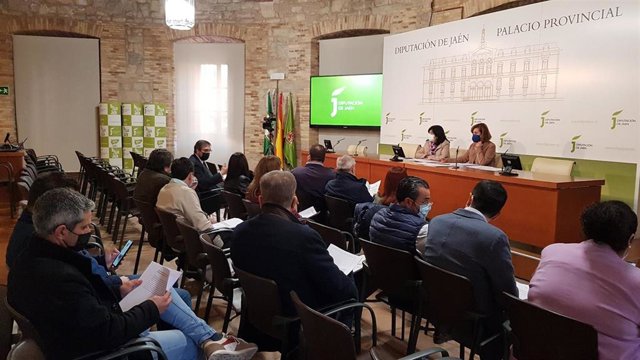 Reunión de la junta asesora del Consejo de Alcaldes y Alcadesas