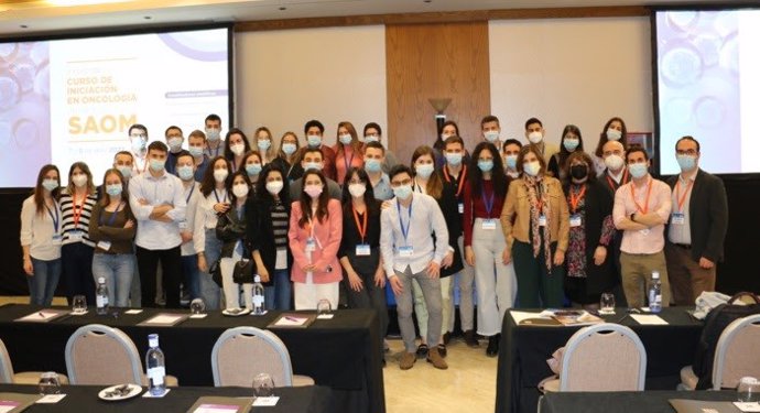 Participantes en la primera edición del Curso de Iniciación en Oncología para oncólogos residentes promovido por la Sociedad Andaluza de Oncología Médica.