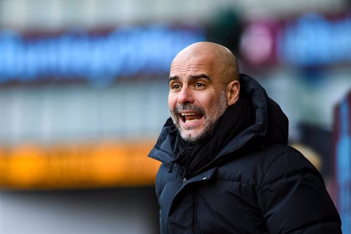 Manchester City's manager Pep Guardiola during the English championship Premier League football match between Burnley and Manchester City on April 2, 2022 at Turf Moor in Burnley, England - Photo Philip Bryan / ProSportsImages / DPPI