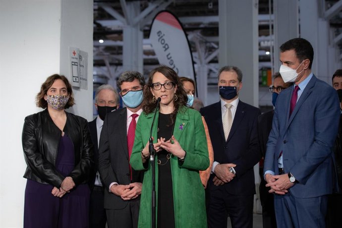 La consellera d'Igualtat i Feminismes de la Generalitat, Tnia Verge, intervé durant la seva visita al centre de refugiats ucranesos, en la Fira de Barcelona, a 8 d'abril de 2022, a Barcelona, Catalunya (Espanya). Pedro Sánchez ha visitat el centre par
